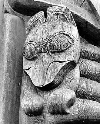 Totem Detail